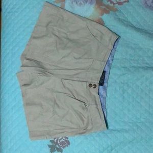 I am selling these pants